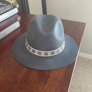 Gelso Bianco wool fadora